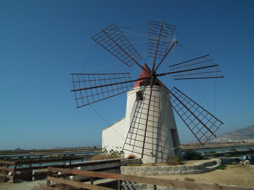 Villa Delle Palme Delfina Trapani Exterior foto